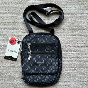 NWT Baggallini Journey Crossbody Bag Travel Purse Black Diamond RFID